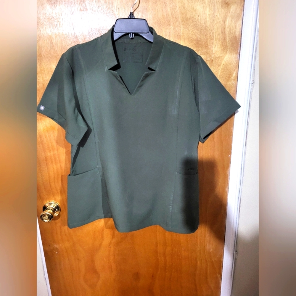 FIGS Inala slim scrub top-XL color-Moss